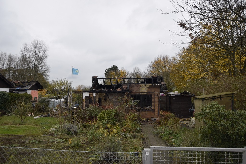 Wieder Laubenbraende Koeln Fuehlingen Kriegerhofstr P046.JPG - Miklos Laubert